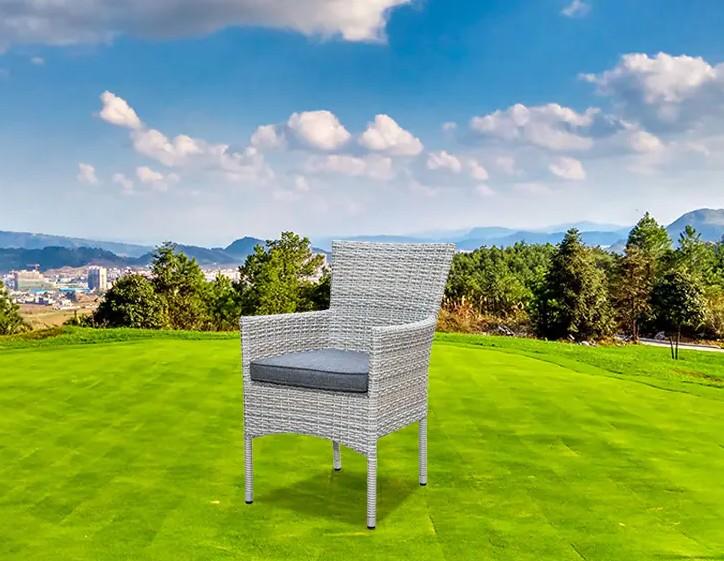 Choix écologiques : matériaux durables dans la conception de chaises empilables
